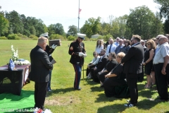 Last-Salute-military-funeral-guard-52