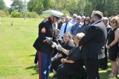 Last-Salute-military-funeral-guard-53