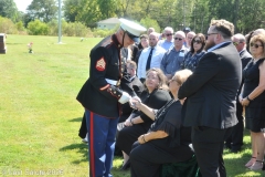 Last-Salute-military-funeral-guard-54