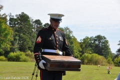 Last-Salute-military-funeral-guard-57