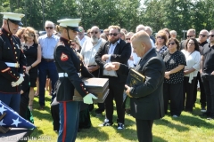 Last-Salute-military-funeral-guard-65