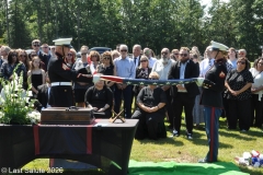 Last-Salute-military-funeral-guard-98