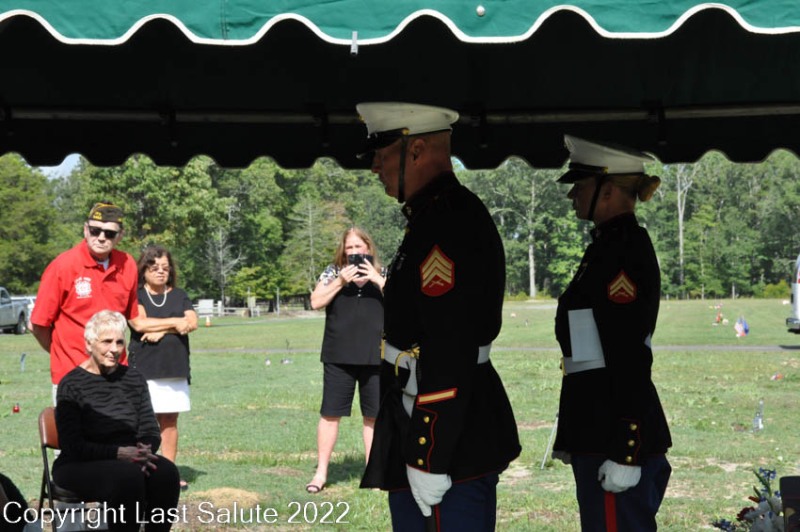 Last-Salute-military-funeral-honor-guard-0099