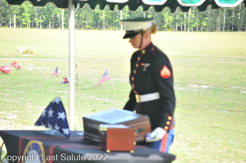 Last-Salute-military-funeral-honor-guard-7103