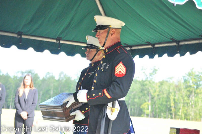 Last-Salute-military-funeral-honor-guard-7108