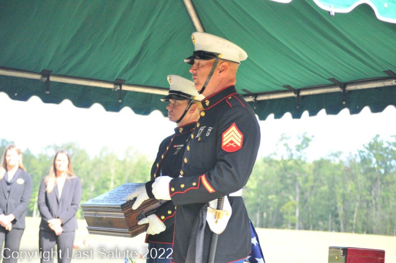 Last-Salute-military-funeral-honor-guard-7110