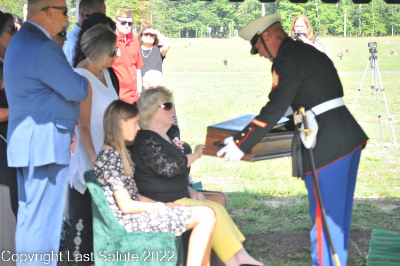 Last-Salute-military-funeral-honor-guard-7119