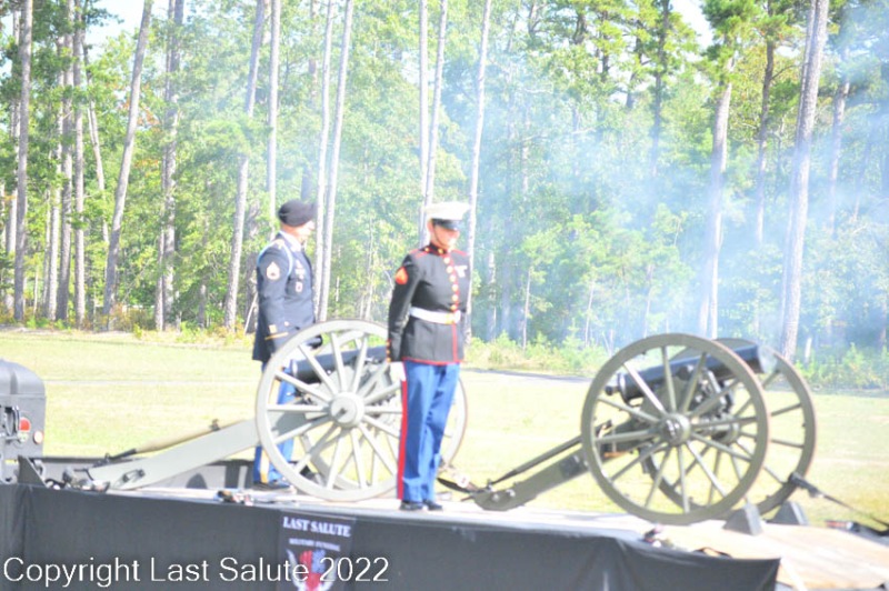 Last-Salute-military-funeral-honor-guard-7133