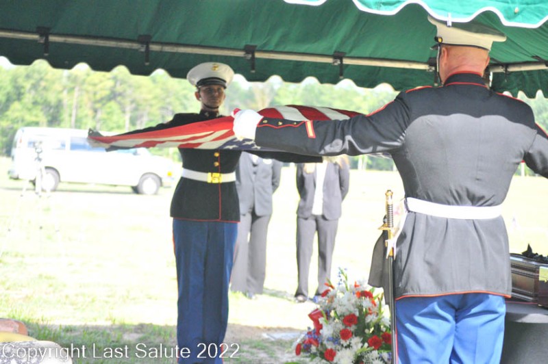 Last-Salute-military-funeral-honor-guard-7149