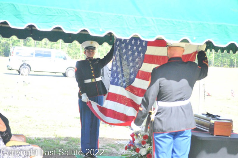 Last-Salute-military-funeral-honor-guard-7157