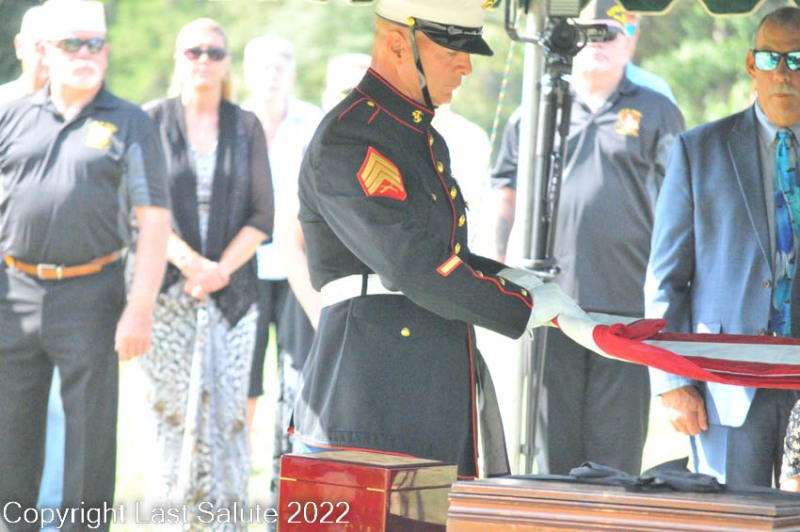 Last-Salute-military-funeral-honor-guard-7166