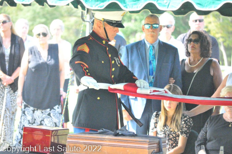 Last-Salute-military-funeral-honor-guard-7171
