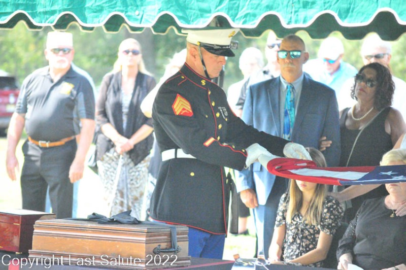 Last-Salute-military-funeral-honor-guard-7174