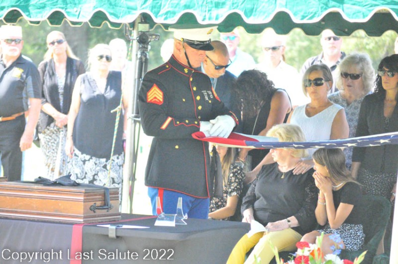 Last-Salute-military-funeral-honor-guard-7177