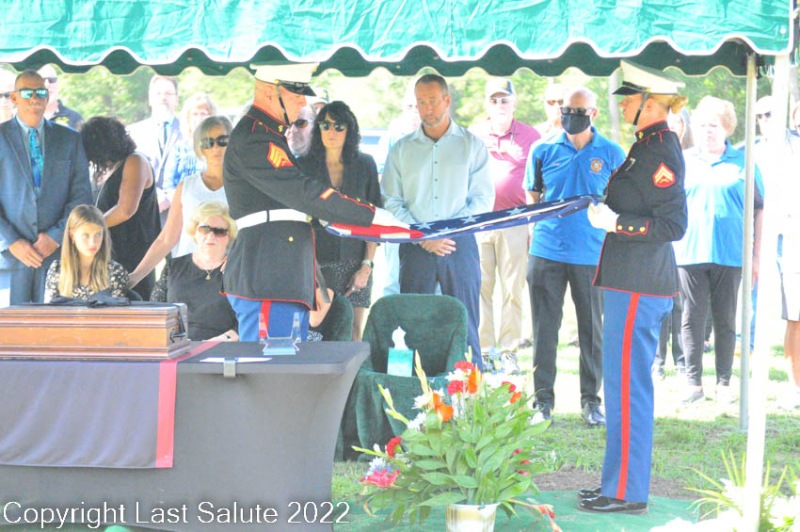 Last-Salute-military-funeral-honor-guard-7181