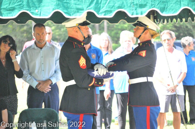 Last-Salute-military-funeral-honor-guard-7186