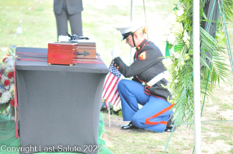 Last-Salute-military-funeral-honor-guard-7217