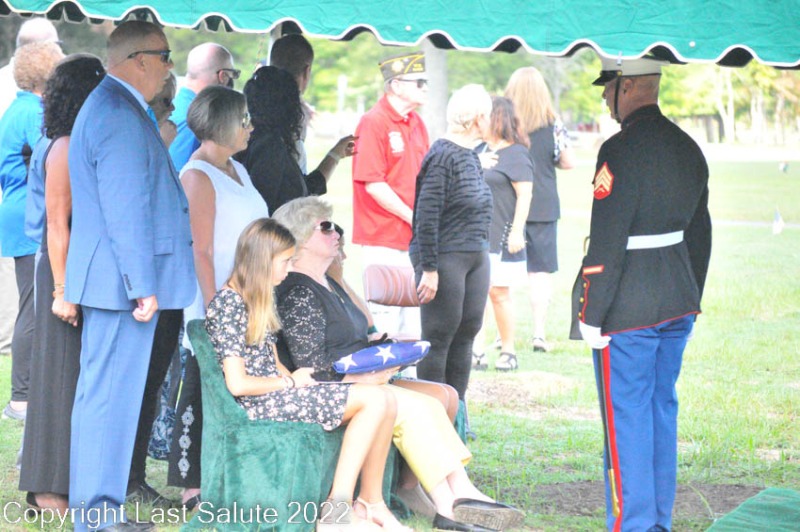 Last-Salute-military-funeral-honor-guard-7224