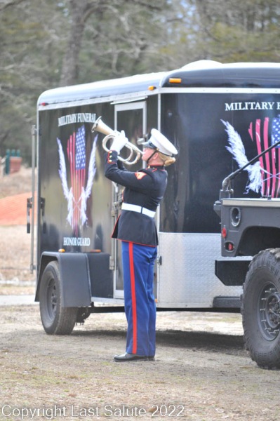 Last-Salute-military-funeral-honor-guard-74