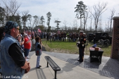 Last-Salute-military-funeral-guard-32