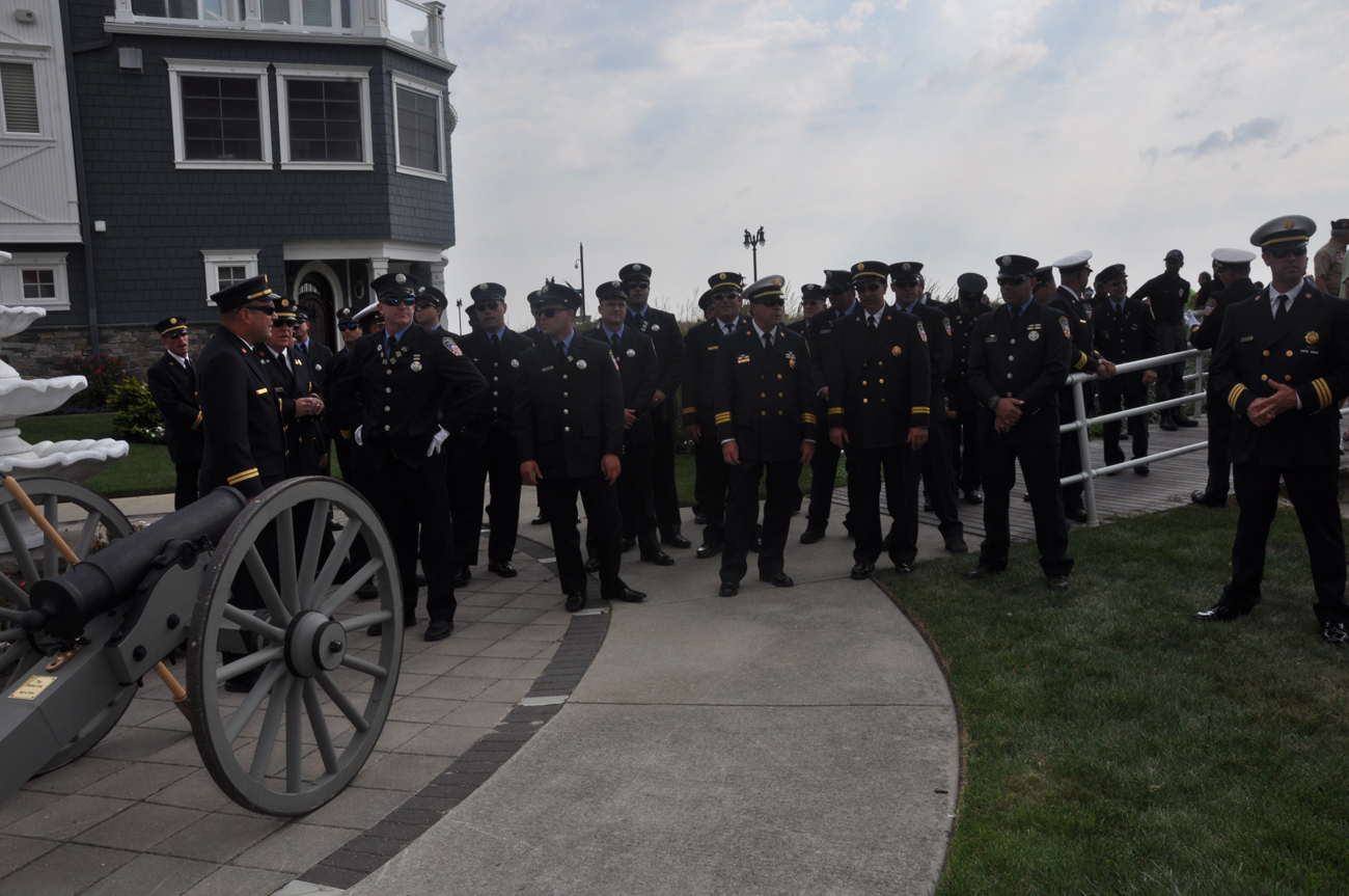Galloway Patriot newspaper_Last Salute Military Funeral Honor Guard Atlantic City 9 11 Memorial Ceremony 2016DSC_0498