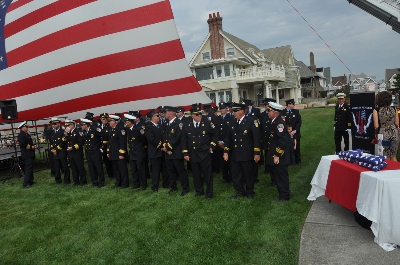 Galloway Patriot newspaper_Last Salute Military Funeral Honor Guard Atlantic City 9 11 Memorial Ceremony 2016DSC_0501
