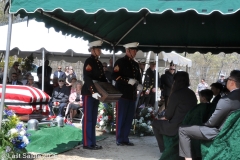 Last-Salute-military-funeral-guard-112
