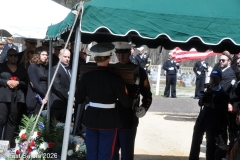 Last-Salute-military-funeral-guard-120