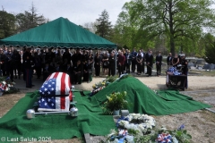 Last-Salute-military-funeral-guard-136