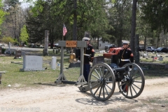 Last-Salute-military-funeral-guard-150