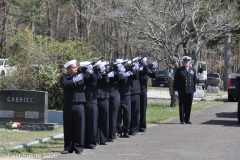 Last-Salute-military-funeral-guard-162