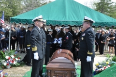 Last-Salute-military-funeral-guard-184