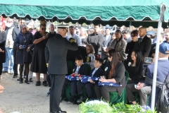 Last-Salute-military-funeral-guard-211