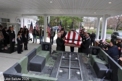 Last-Salute-military-funeral-guard-39