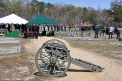 Last-Salute-military-funeral-guard-70