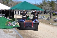 Last-Salute-military-funeral-guard-84