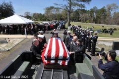 Last-Salute-military-funeral-guard-91