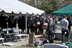 Last-Salute-military-funeral-guard-97