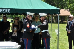 Last-Salute-military-funeral-guard-105