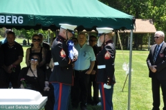 Last-Salute-military-funeral-guard-112