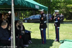 Last-Salute-military-funeral-guard-116