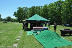 Last-Salute-military-funeral-guard-21