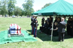 Last-Salute-military-funeral-guard-45