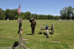 Last-Salute-military-funeral-guard-6