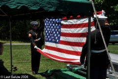 Last-Salute-military-funeral-guard-77