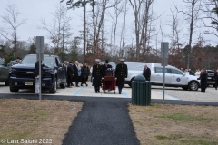 Last-Salute-military-funeral-guard-11