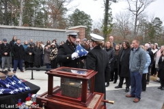 Last-Salute-military-funeral-guard-119