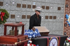 Last-Salute-military-funeral-guard-32