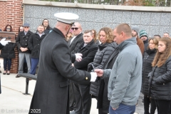 Last-Salute-military-funeral-guard-38