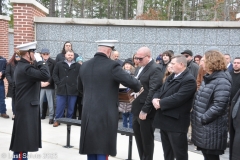 Last-Salute-military-funeral-guard-46